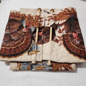 Quilted Trukey handmade casserole dish hotpad holder Thanksgiving Holiday family